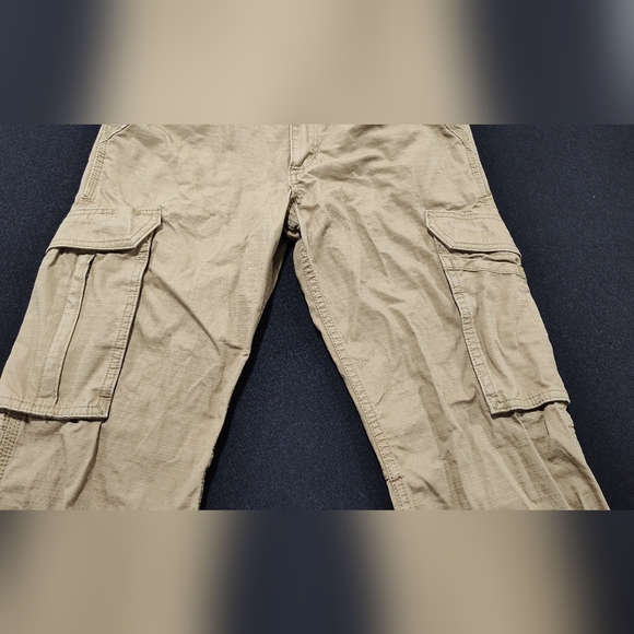 Carhartt Men's Relaxed Fit Straight Force Tan Cargo Pants, 30x30 - Picture 4 of 13